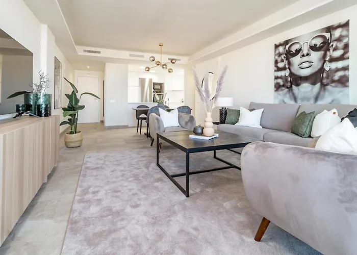 Inf3.6k - Luxury Perfect Location Estepona