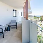 דירה Inf3.6k - Luxury Perfect Location *
