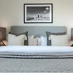 Inf3.6k - Luxury Perfect Location דירה *