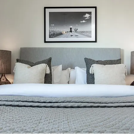 Inf36k - Luxury Perfect Location