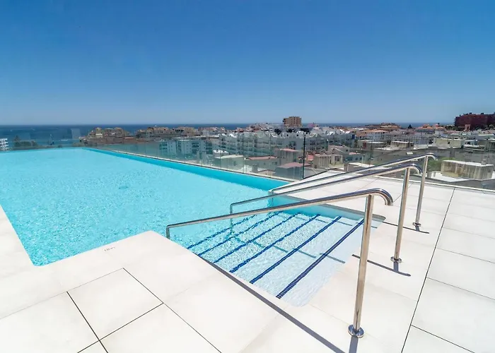 Inf3.6k - Luxury Perfect Location *