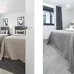 Inf3.6k - Luxury Perfect Location アパート